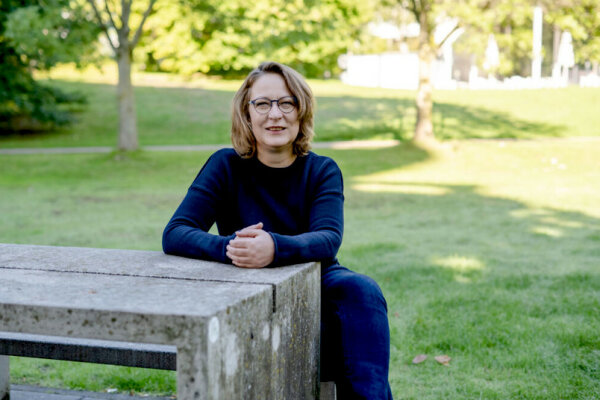 Dr. Katja Serova