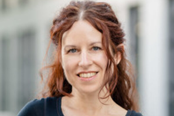 Dr. Dunja Šešelja